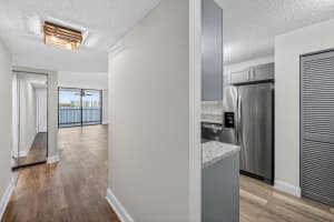 MLS# R11117965, Oakland Park, Florida 33309