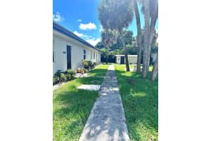 9326 Sunrise Drive 9328, West Palm Beach, FL 33403 - MLS#R11117980