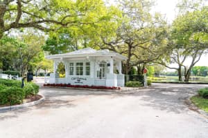 2320 Water Oak Court SW 113, Vero Beach, FL 32962 - MLS#R11117985