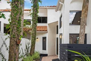 2435 Windsor Way Court, Wellington, FL 33414 - MLS#R11118003