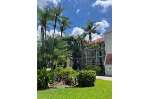 3050 Presidential Way 403, West Palm Beach
