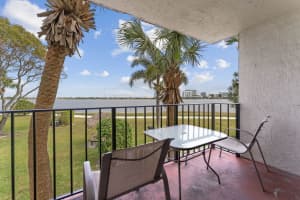 734 Executive Center Drive 23, West Palm Beach, FL 33401 - MLS#R11118016
