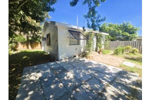 1115 S M Street, Lake Worth Beach, FL 33460 - MLS#R11118019