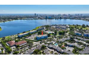 500 Executive Center Drive 3-j, West Palm Beach