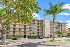 17 Royal Palm Way 1050, Boca Raton, FL 33432 - MLS#R11118051
