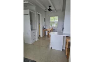 100 Cascade Lane 7, Palm Beach Shores, FL 33404 - MLS#R11118087