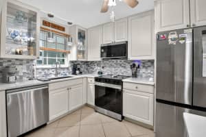 769 Jeffery Street 2-203, Boca Raton