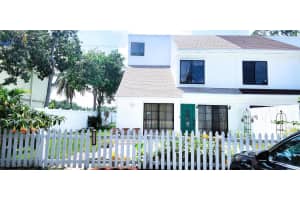 9056 Green Meadows Way, Palm Beach Gardens