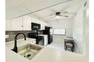 7590 Tahiti Lane 101, Lake Worth, FL 33467 - MLS#R11118112