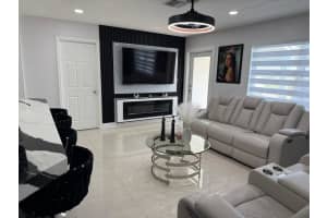 4346 Brentwood Court, West Palm Beach, FL 33406 - MLS#R11118119