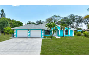 189 SE Floresta Drive, Port Saint Lucie, FL 34983 Sold 10/20/25