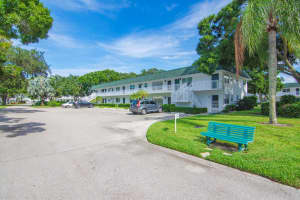 2800 Indian River Boulevard 2, Vero Beach, FL 32960 - MLS#R11118141