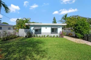 237 Ne 12th Street 1, Delray Beach