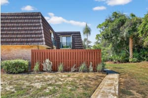 5813 Se Riverboat Drive, Stuart