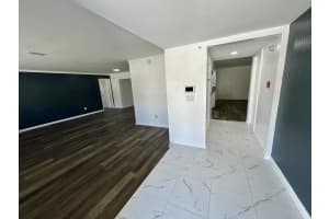 356 SE Prima Vista Boulevard, Port St Lucie, FL 34983 - MLS#R11118233