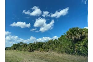 342 Trotters Street, Palm Bay, FL 32909 - MLS#R11118237