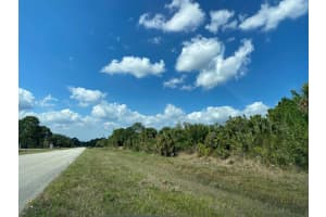 342 Trotters Street, Palm Bay, FL 32909 - MLS#R11118237