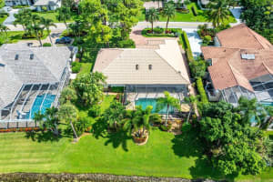 33 Rabbits Run Run, Palm Beach Gardens, FL 33418 Sold 10/09/25