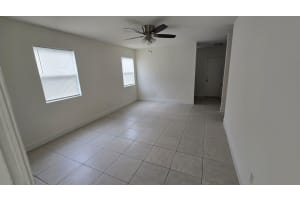632 W 2nd Street, Riviera Beach, FL 33404 - MLS#R11118315