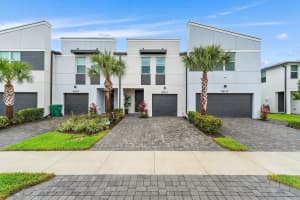 5633 Mentmore Drive, West Palm Beach