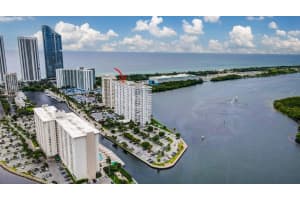 500 Bayview Drive 727, Sunny Isles Beach