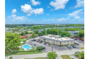 1720 NW 37th Street 1720-1, Oakland Park, FL 33309 - MLS#R11118342