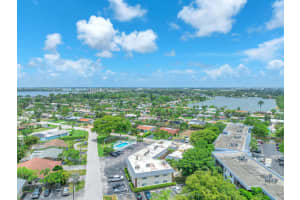 1720 NW 37th Street 1720-1, Oakland Park, FL 33309 - MLS#R11118342