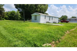 585 Avenue D, Moore Haven, FL 33471, Moore Haven, FL 33471 - MLS#R11118362