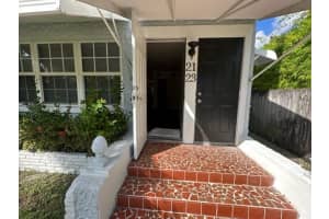 23 S Ocean Breeze-Downstairs Unit 1, Lake Worth Beach, FL 33460 - MLS#R11118426