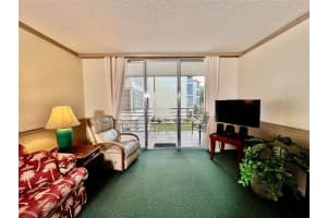 3001 NW 48th Avenue 240, Lauderdale Lakes, FL 33313 - MLS#R11118442