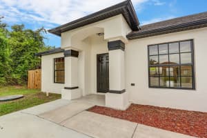 183 Ladybug Drive, Port Saint Lucie, FL 34953 - MLS#R11118447