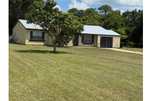 3331 Sw Ensley Court, Port Saint Lucie