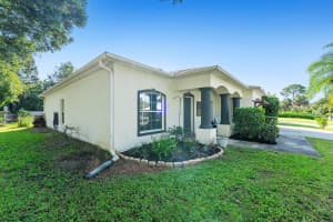 1302 Coverbrook Lane, Sebastian, FL 32958 - MLS#R11118463