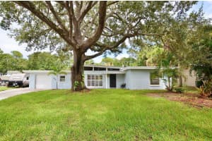 505 Coconut Avenue E, Port Saint Lucie