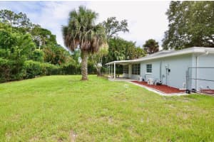 505 Coconut Avenue E, Port Saint Lucie, FL 34952 - MLS#R11118492