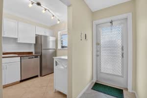 203 Oxford 100, West Palm Beach, FL 33417 - MLS#R11118501