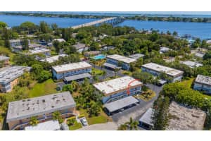 2950 Se Ocean Boulevard #7-2, Stuart, Fl 34996, Stuart