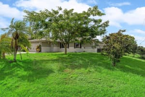 480 SW Lakehurst Drive, Port St Lucie, FL 34983 - MLS#R11118531