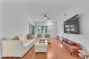 2803 Sarento Place 112, Palm Beach Gardens, FL 33410 Sold 10/20/25