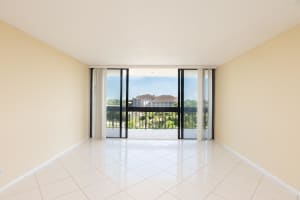 2400 Presidential Way 602, West Palm Beach, FL 33401 - MLS#R11118569