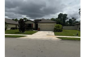 6068 Regent Street, Port Saint Lucie, FL 34983 - MLS#R11118573