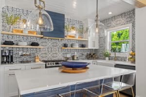 711 Sw 27th Way, Boynton Beach