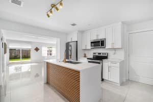 403 S 13th Court, Lantana, FL 33462 - MLS#R11118722