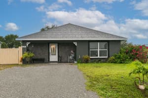 1141 Orange Loop, Okeechobee, FL 34974 Sold 10/03/25