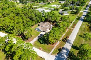 6135 Hall Boulevard, Loxahatchee