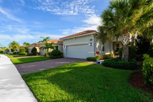 11341 SW Visconti Way, Port Saint Lucie, FL 34986 - MLS#R11118882