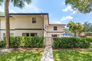 33 Clinton Court C, Royal Palm Beach, FL 33411 Sold 10/16/25