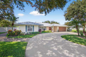 4598 Juniper Lane, Palm Beach Gardens, FL 33418 - MLS#R11118891
