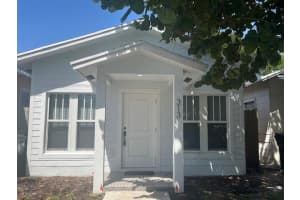 313 S E Street, Lake Worth Beach, FL 33460 - MLS#R11118932