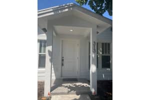 313 S E Street, Lake Worth Beach, FL 33460 - MLS#R11118932
